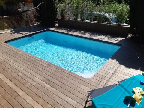 Comment aménager autour d'une piscine ? Suivez nos conseils de paysagiste !