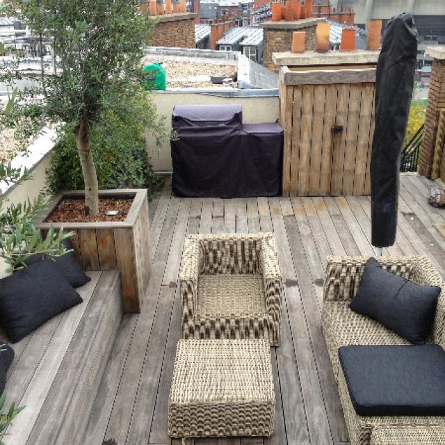 Aménager un toit-terrasse avec une terrasse bois. Paris 75016